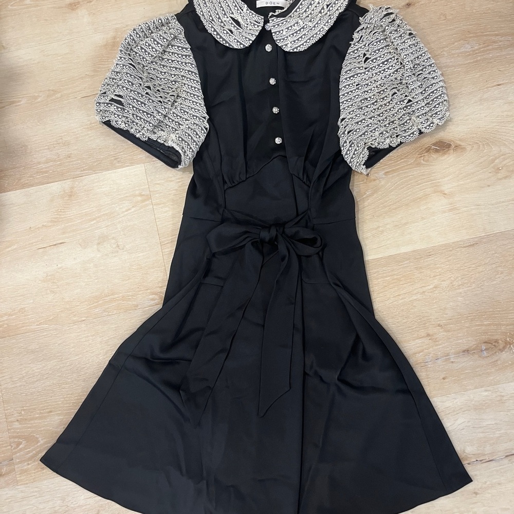 Doen Miranda Dress Black and White Puff Sleeve Peter Pan Collar Sundress Size M
